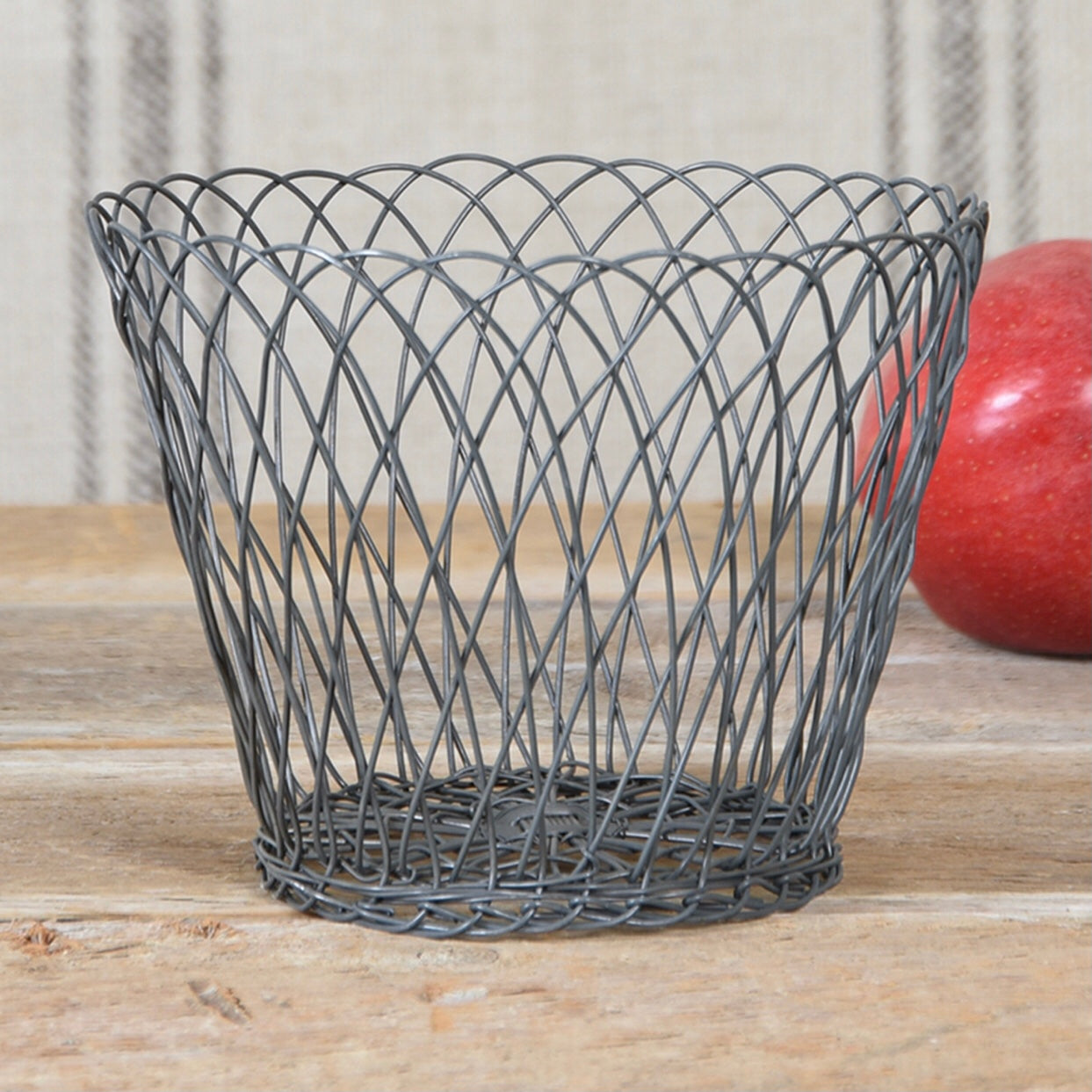 Tulle Wire Basket